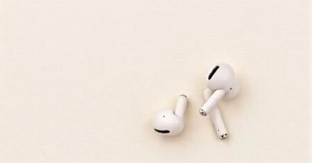 ColorWare Lança Novos AirPods Customizados em Tons Neutros