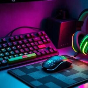 Razer lança coleção de periféricos inspirados em Minecraft